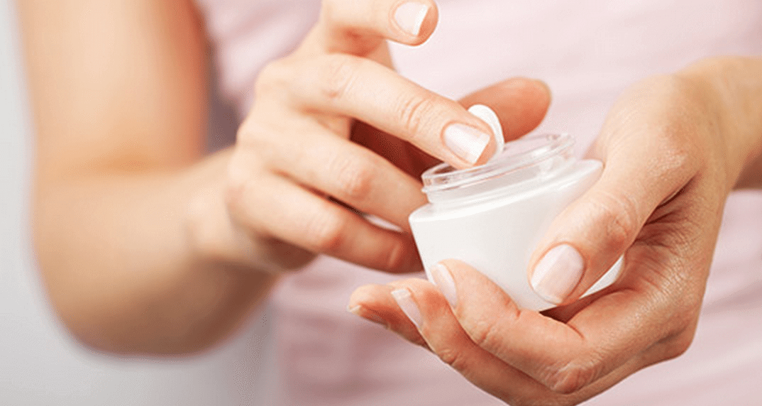 5 Amazing Hemp Seed Oil Benefits For Skin
